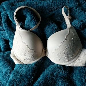Nude VS Memory Foam Bra